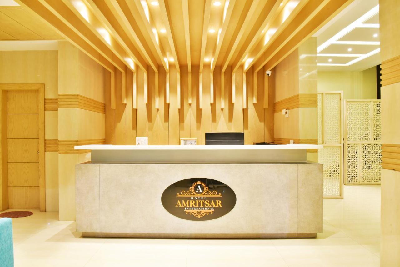 Hotel Amritsar International 2 Min Walk From Amritsar Bus Stand Kültér fotó