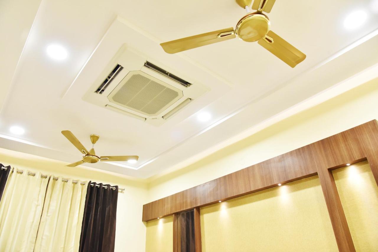 Hotel Amritsar International 2 Min Walk From Amritsar Bus Stand Kültér fotó