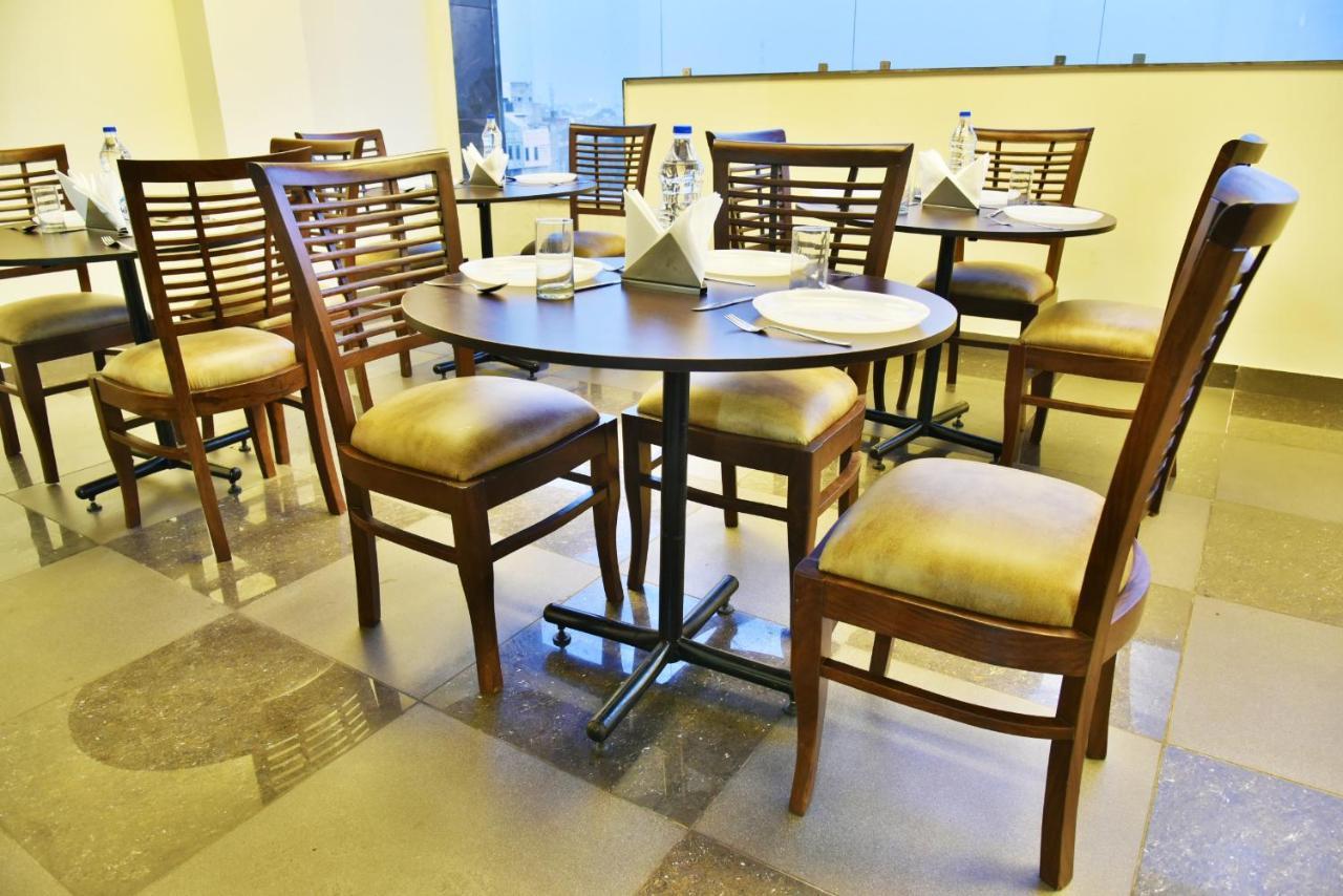 Hotel Amritsar International 2 Min Walk From Amritsar Bus Stand Kültér fotó