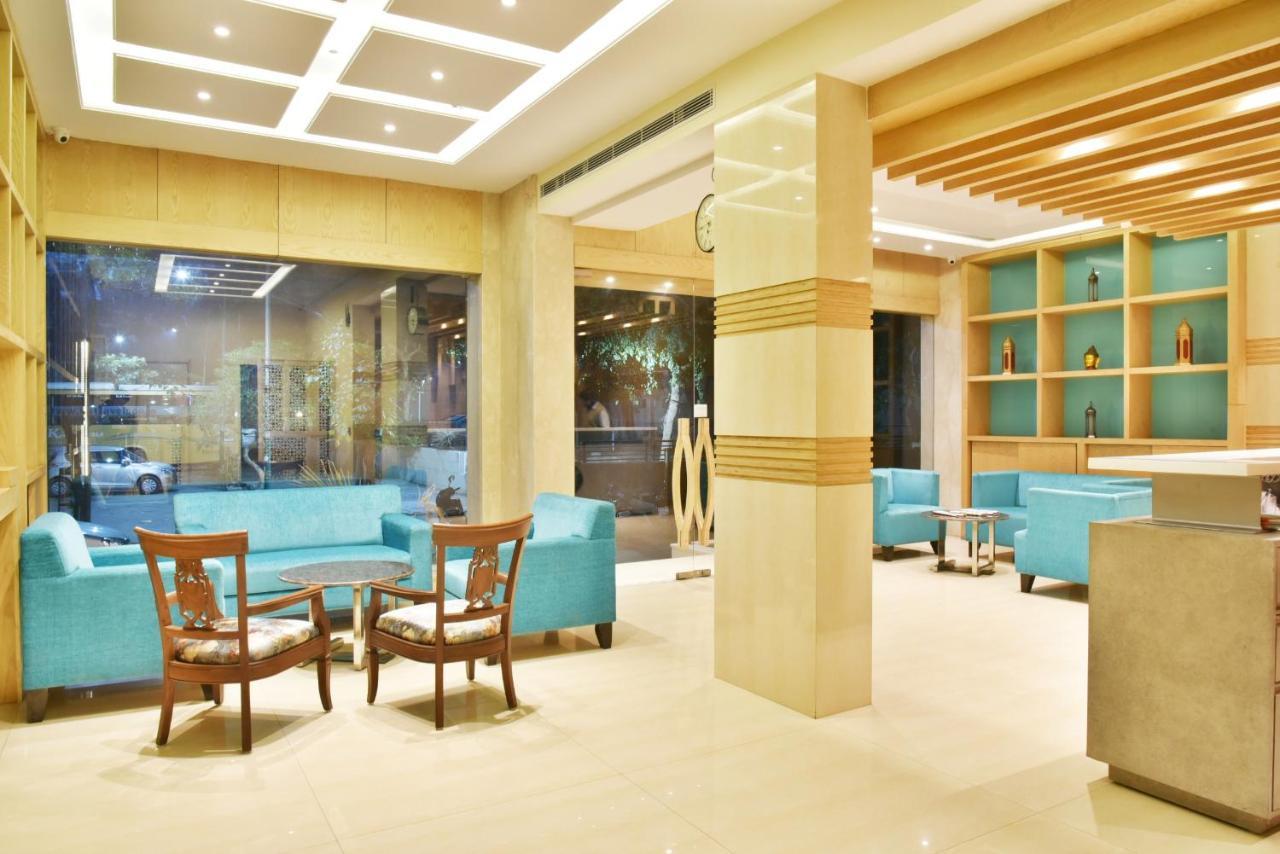 Hotel Amritsar International 2 Min Walk From Amritsar Bus Stand Kültér fotó