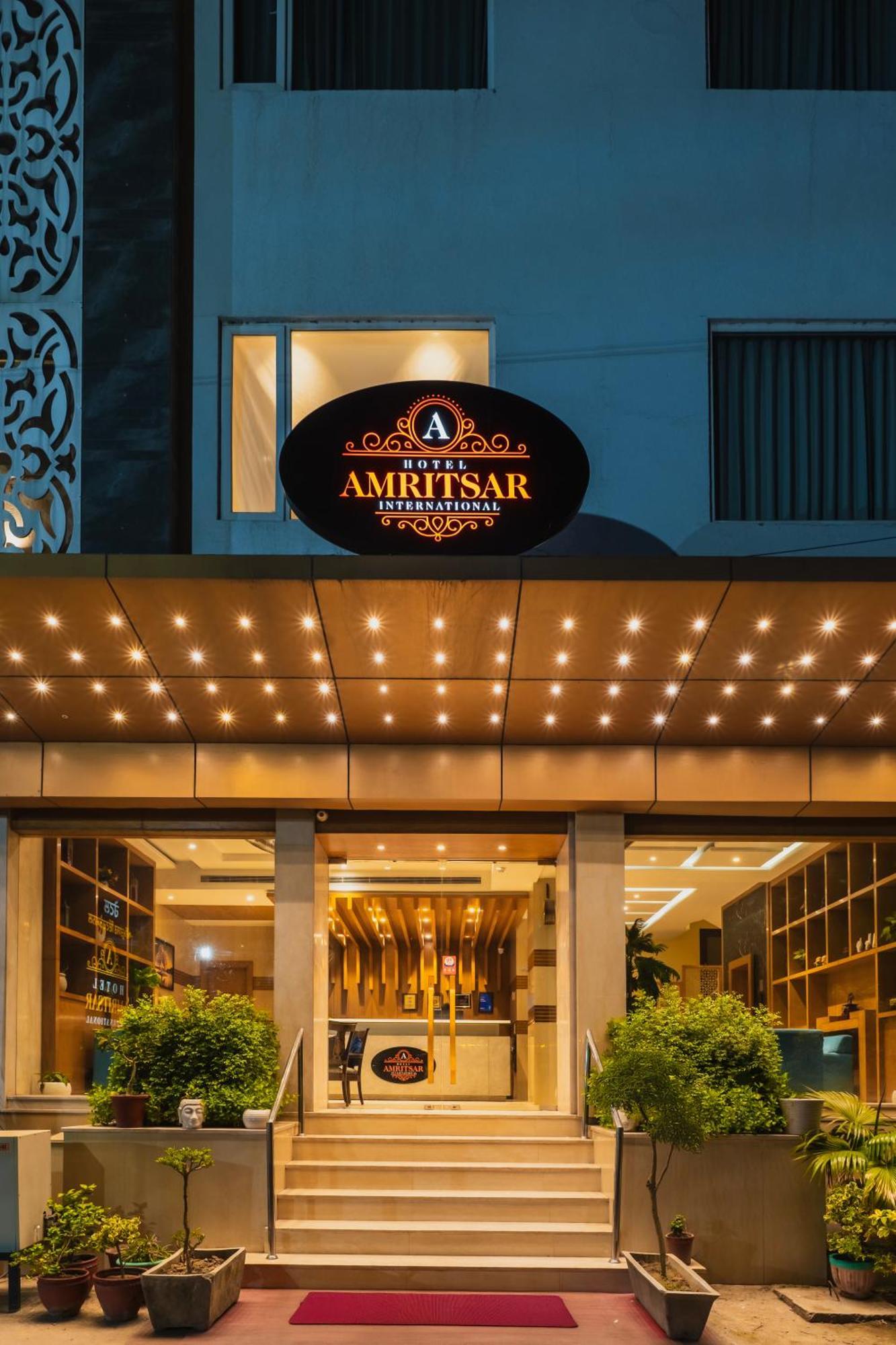 Hotel Amritsar International 2 Min Walk From Amritsar Bus Stand Kültér fotó